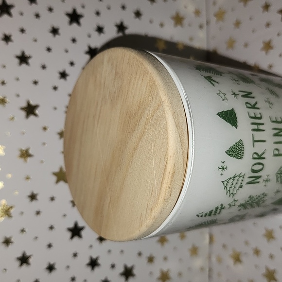 Brand New Scentsational Northern Pine Candle - Picture 5 of 8